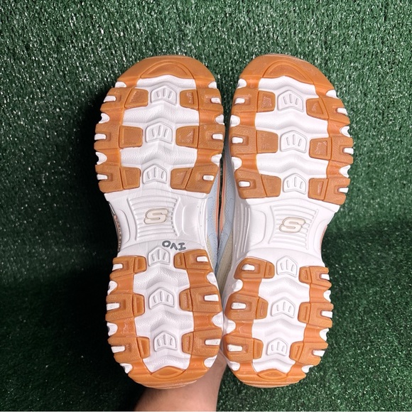 NEW - Skechers Women's D'Lites Sneakers Shoes Size 9 - Picture 8 of 10